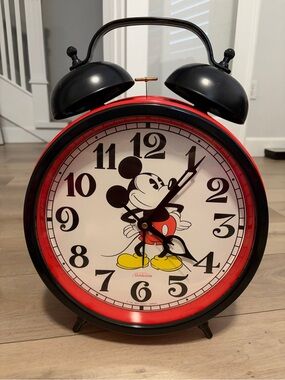 Disney Sunbeam Oversized Mickey Mouse Alarm Clock Vintage
